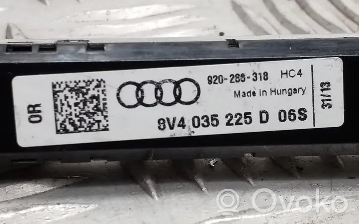 Audi A3 S3 8V Antenos stiprintuvas 8V4035225D