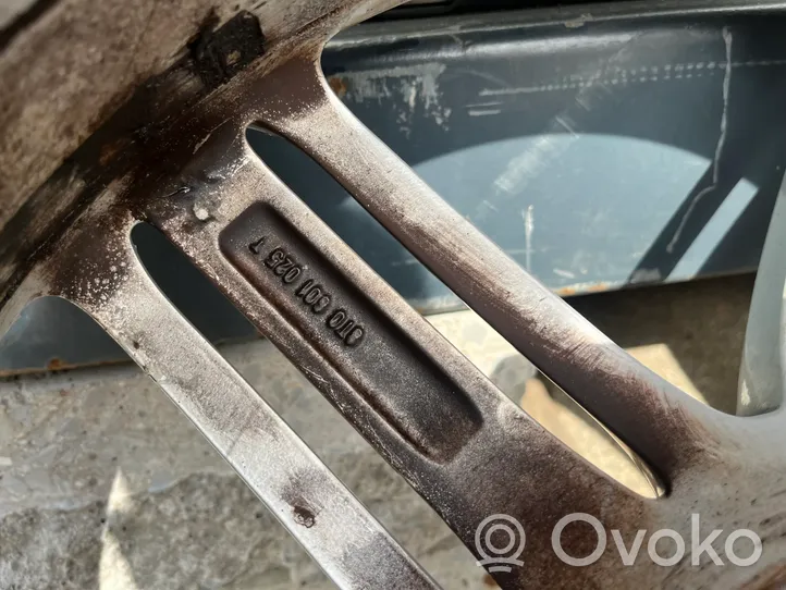 Audi A5 8T 8F Felgi aluminiowe R19 8T0601025T