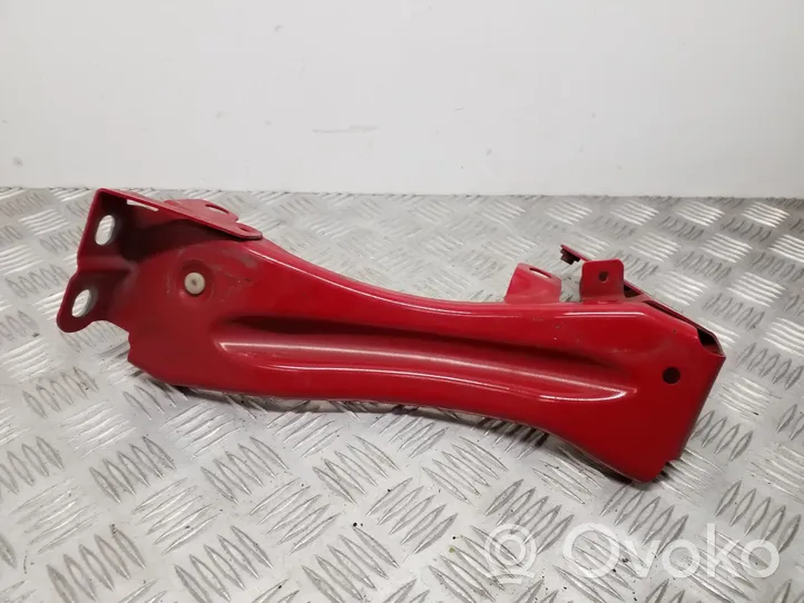 Audi TT TTS Mk2 Supporto di montaggio del parafango 8J0821135F