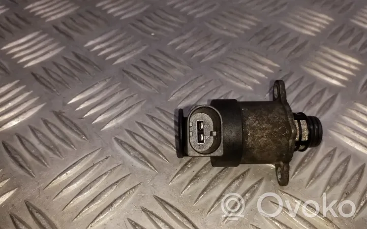 Volkswagen PASSAT B8 Fuel pressure sensor 0928400768