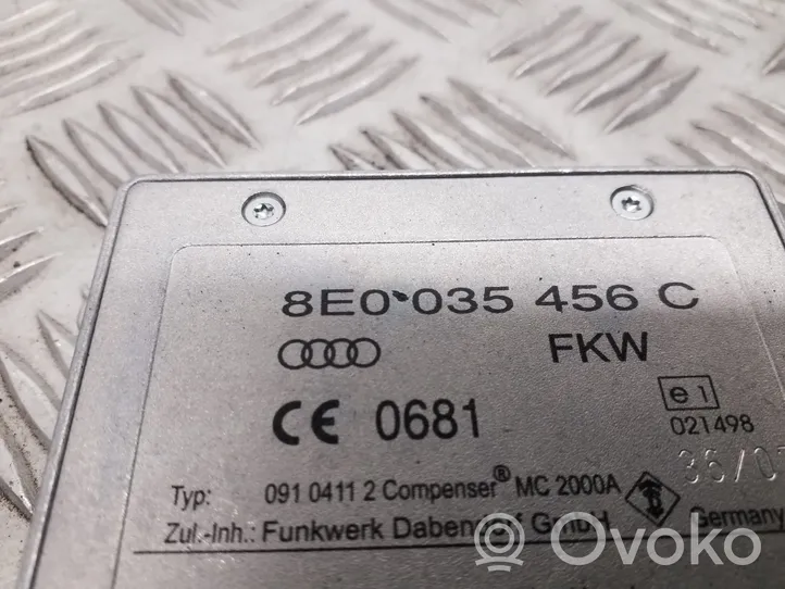 Audi A5 8T 8F Pystyantennivahvistin 8E0035456C