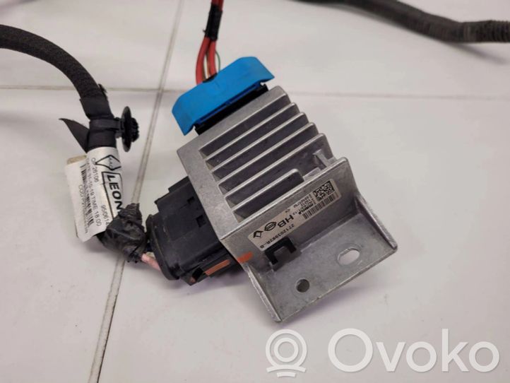 271203982R Renault Kadjar Glow plug preheat relay, 58.82 € RRR