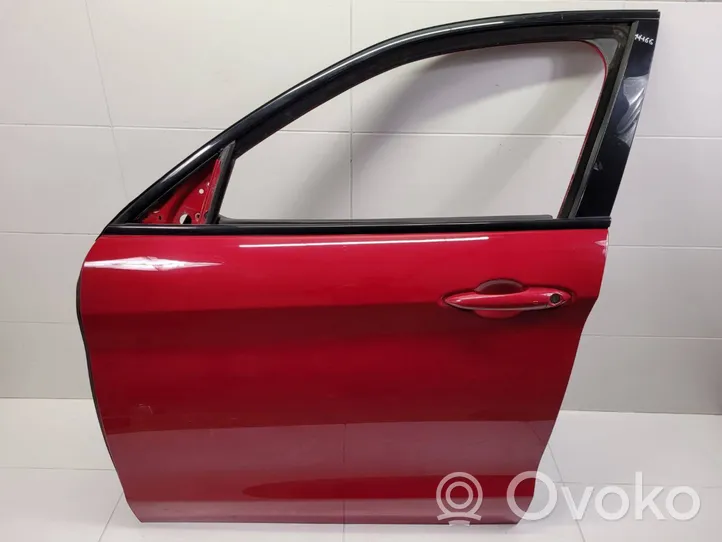 Alfa Romeo Stelvio Front door 