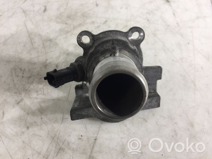 Iveco Daily 6th gen Termostat / Obudowa termostatu 5801698831