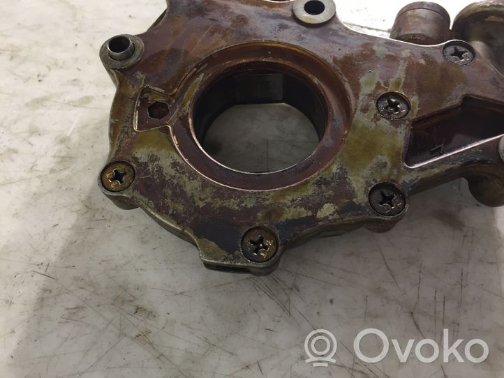 Volvo XC90 Crankshaft holder bracket 