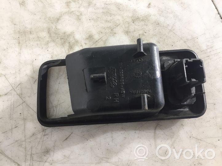 Ford Kuga I Ramka przycisku otwierania szyby drzwi tylnych 3M51226A36