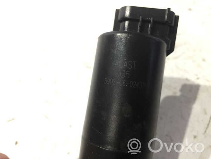 Nissan Qashqai Pompe de lave-glace de pare-brise 