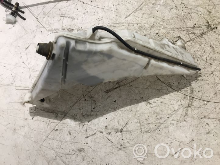 Land Rover Range Rover L405 Windshield washer fluid reservoir/tank 