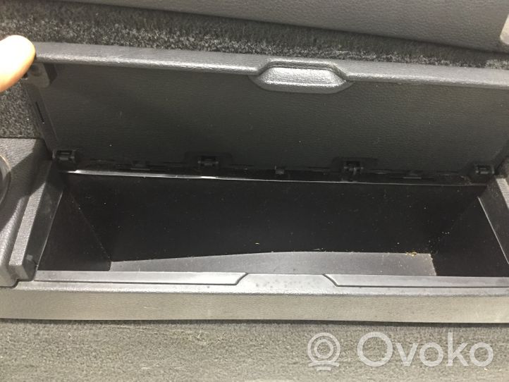 Volvo XC90 Panneau, garniture de coffre latérale 