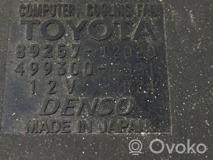 Toyota Avensis T270 Relè della ventola di raffreddamento 8925712020