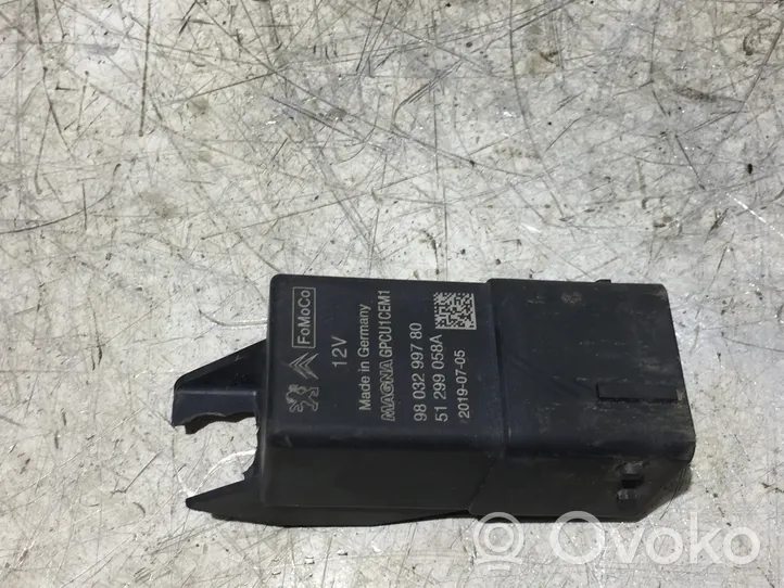 Peugeot Boxer Glow plug pre-heat relay 9803299780