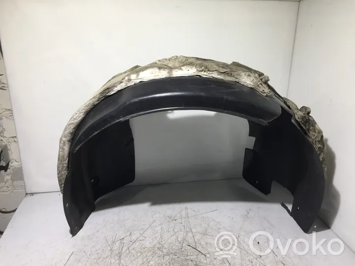 Ford Courier Rivestimento paraspruzzi passaruota anteriore 