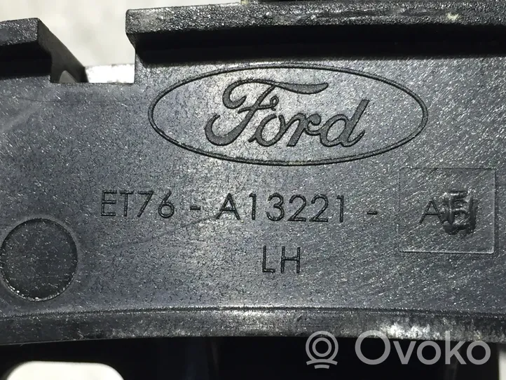 Ford Courier Autres éléments de garniture marchepied ET76A13221