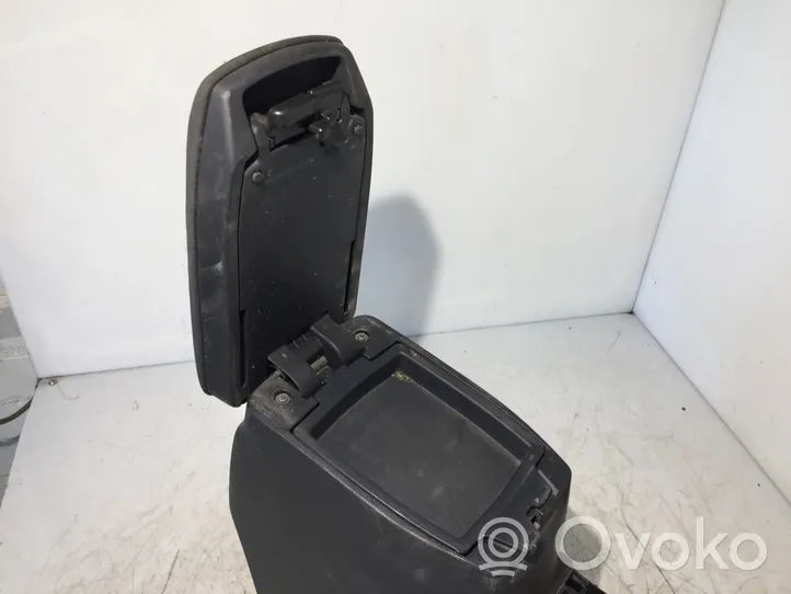 Toyota Auris E180 Console centrale 5891002160