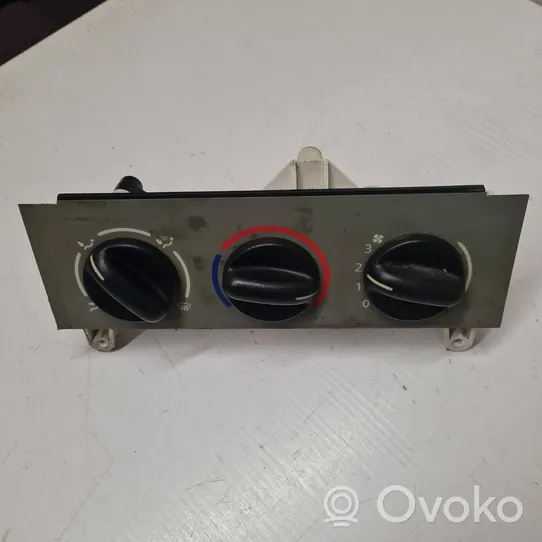 Renault Kangoo I Climate control unit 9041701917