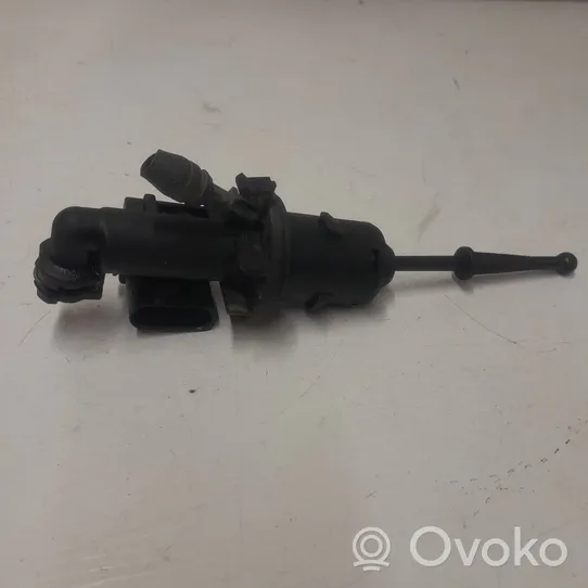 Volkswagen PASSAT B6 Główny cylinder sprzęgła 3C0721388B