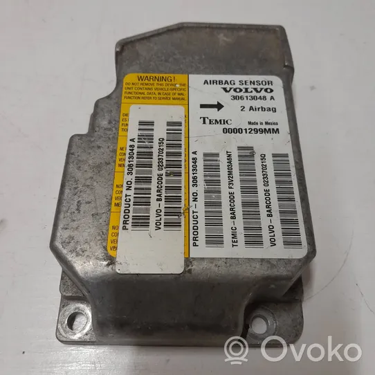 Volvo S40, V40 Centralina/modulo airbag 30613048A