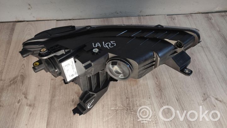 Ford Connect Lampa przednia 2KF941005C