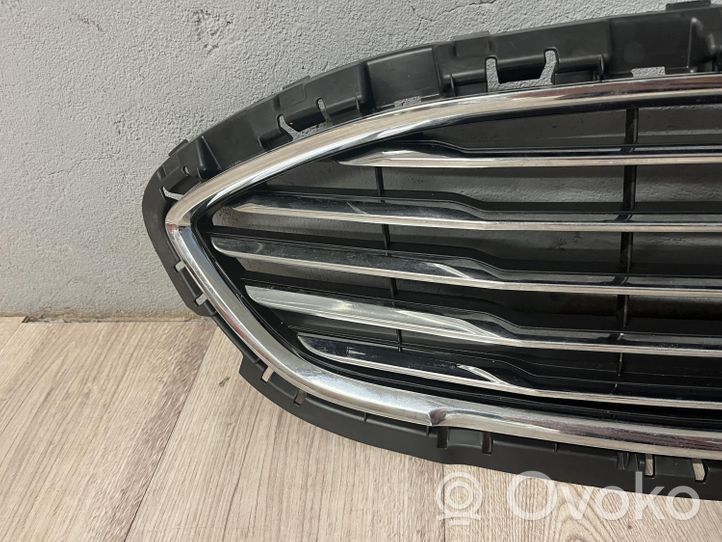 Ford Fiesta Grille calandre supérieure de pare-chocs avant H1BB-8200-B