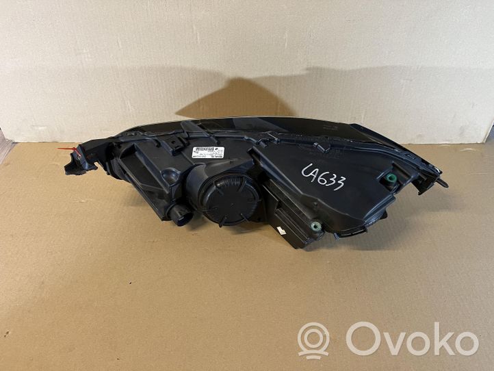 Jaguar F-Pace Lampa przednia GX63-13W029-HF