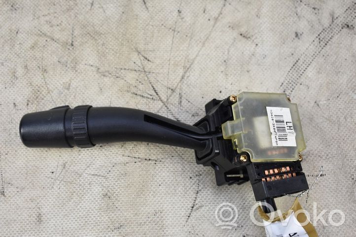 Hyundai Sonata Interruttore fari e tergicristallo 93420-3K000