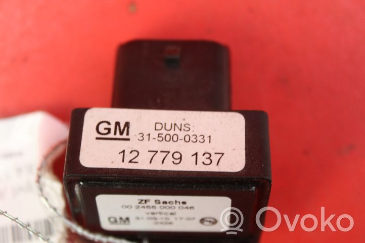 Opel Astra J Sensor 12779137