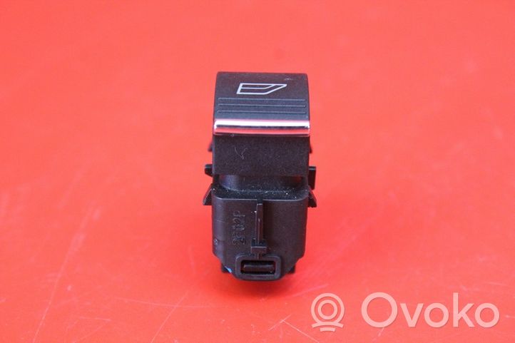 Ford Focus Interruttore di controllo dell’alzacristalli elettrico BM5T-14529-AB