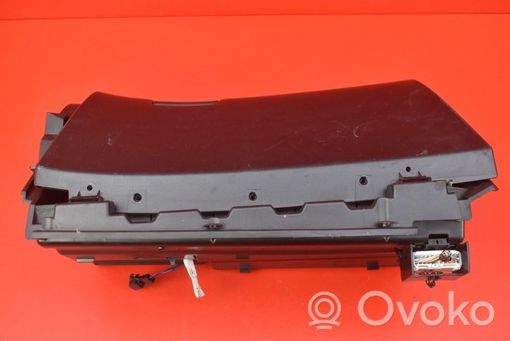 Subaru Outback Hansikaslokero 66208AG070