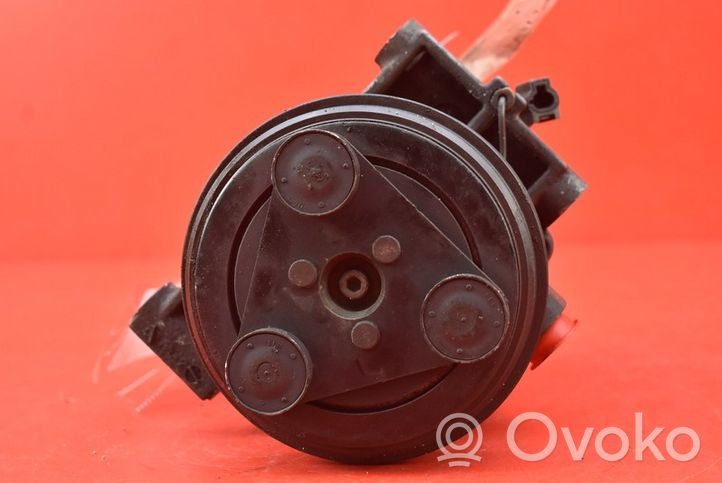 Subaru Impreza II Compressore aria condizionata (A/C) (pompa) 73111FE040