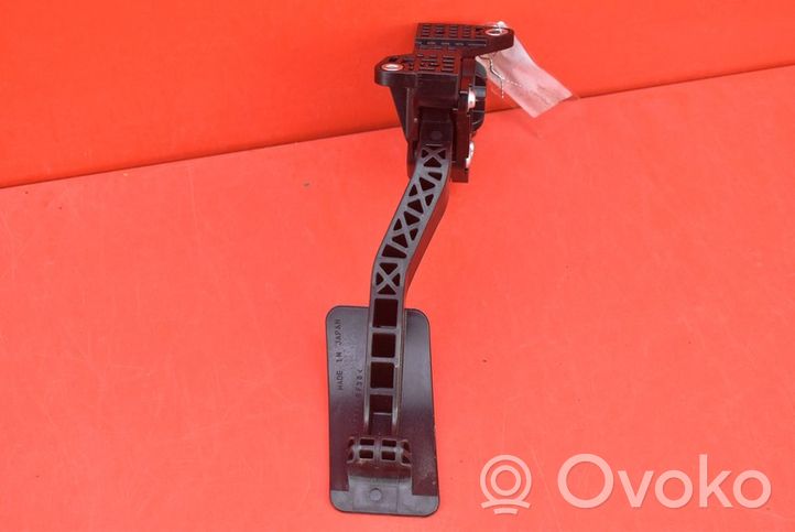 Subaru Outback (BS) Pedale dell’acceleratore 36010AL071