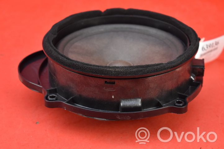 Land Rover Discovery 3 - LR3 Altavoz subwoofer XQM500480