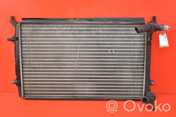 Volkswagen Jetta V Coolant radiator 1K0121251Q