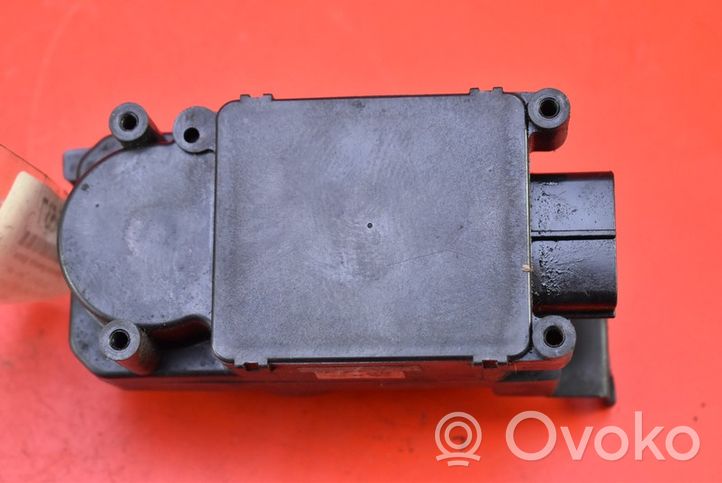 Mazda 626 Pedale dell’acceleratore G6T25074M1