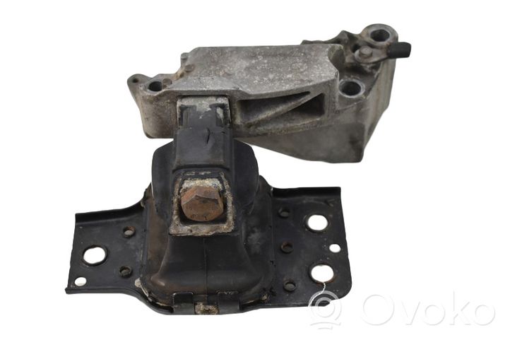 Nissan Qashqai Engine mount vacuum valve 