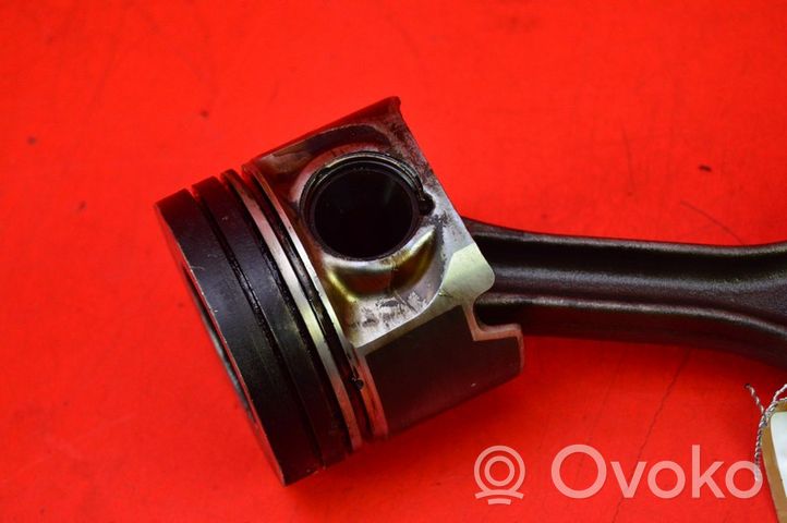 Audi A8 S8 D3 4E Piston 