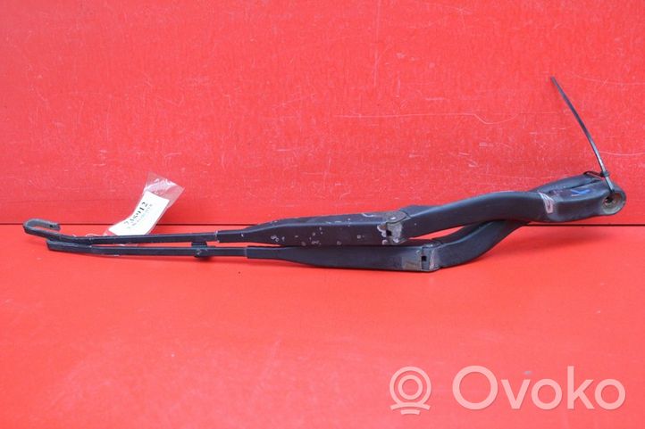 Audi A8 S8 D2 4D Bras d'essuie-glace avant 4D2955408