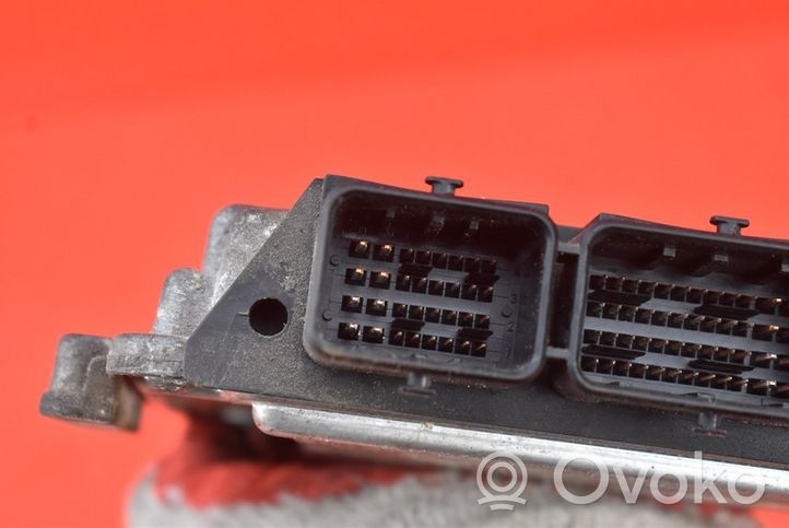 Renault Espace -  Grand espace IV Relay mounting block 8200311550