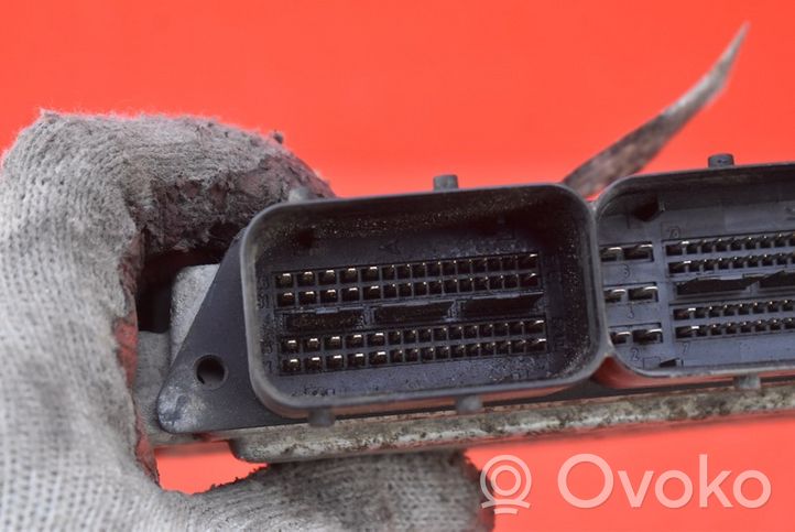 Opel Astra H Relay mounting block 55189924