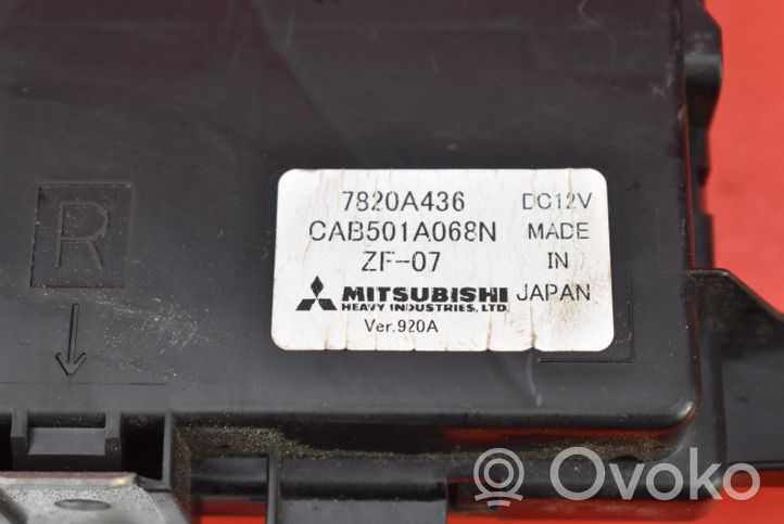Mitsubishi ASX Releen moduulikiinnike 7820A436
