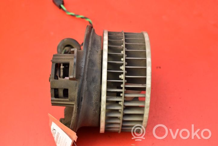 Chrysler 300M Heater fan/blower 77370115