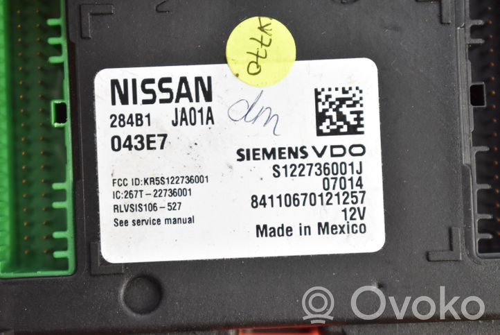 Nissan Altima Rėlių montavimo blokas 284B1-JA01A