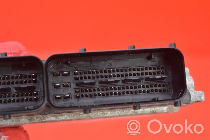 Volkswagen Phaeton Relay mounting block 070906016CM