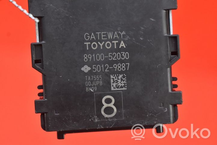 Toyota Yaris Boîte à fusibles relais 89100-52030