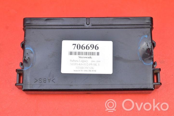 Subaru Legacy Relay mounting block 88281AG672