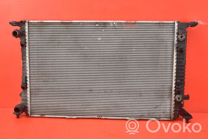 Audi Q5 SQ5 Radiatore di raffreddamento 8K0121251K