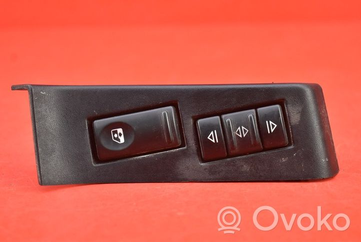 Opel Movano A Electric window control switch 7700351692G