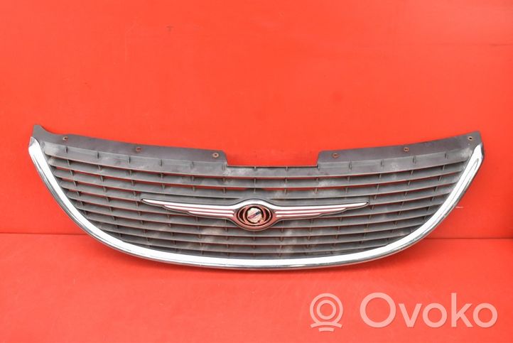 Chrysler Grand Voyager IV Atrapa chłodnicy / Grill 857 522 AA
