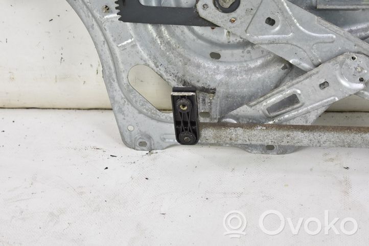 KIA Opirus Mécanisme de lève-vitre avec moteur 824703F010