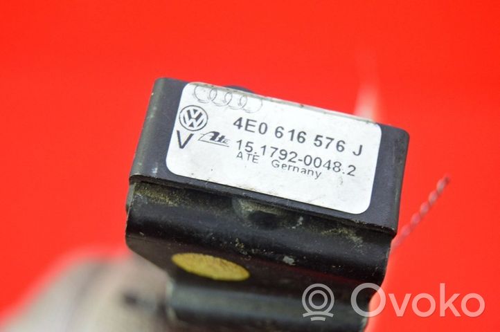 Audi A8 S8 D3 4E Другой датчик 4E0616576J