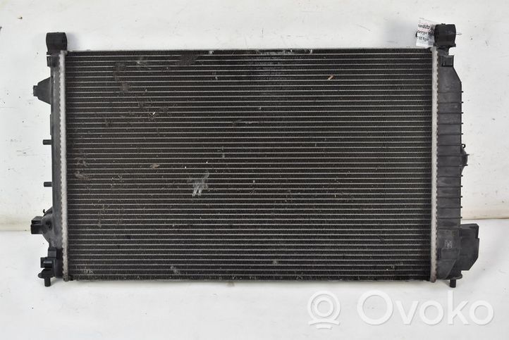 Saab 9-3 Ver2 Radiatore di raffreddamento 13200486